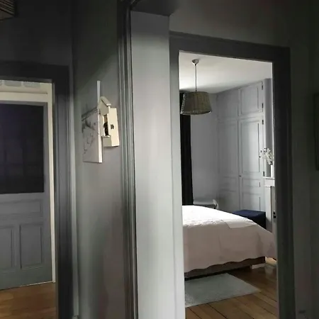 Le Compostelle Chic, Charme, Confort, Cocooning 80 M² Appartement Saint-Léonard-de-Noblat Buitenkant foto